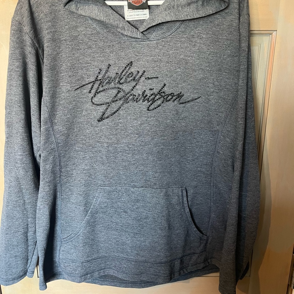 Harley-Davidson Gray Sweater with Signature Design